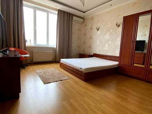 квартира за адресою Базарна вул., 5/2