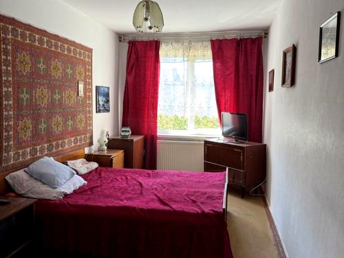 квартира за адресою Тролейбусна вул., 19