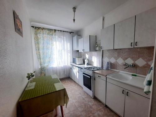 квартира за адресою Леся Курбаса вул., 2