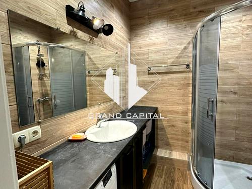 квартира за адресою Каховська вул., 60