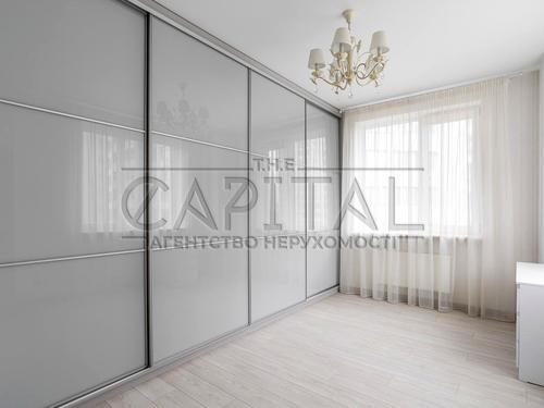 квартира по адресу Андрея Верхогляда ул. (Михайла Драгомирова), 4-Б
