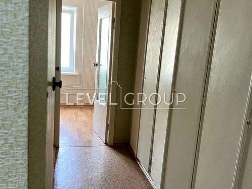квартира за адресою Ревуцького вул., 18