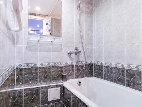 квартира за адресою Райдужна вул., 20