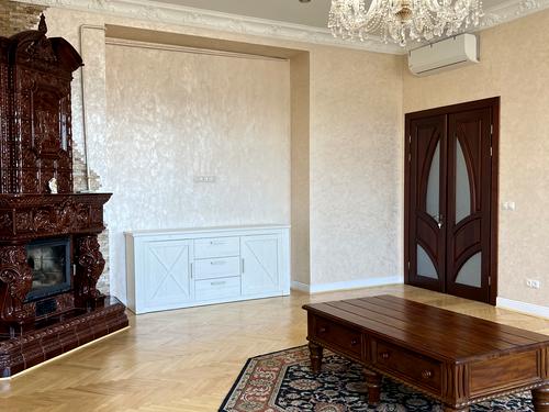 квартира по адресу Свободы просп. (Ленина), 22