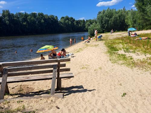 ділянка за адресою с. Зазим'я, Садова вул., 1