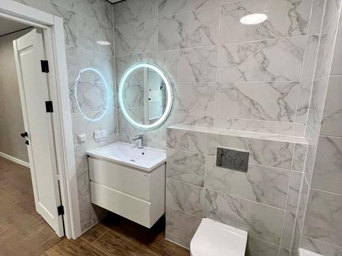 квартира за адресою Степана Бандери вул., 79