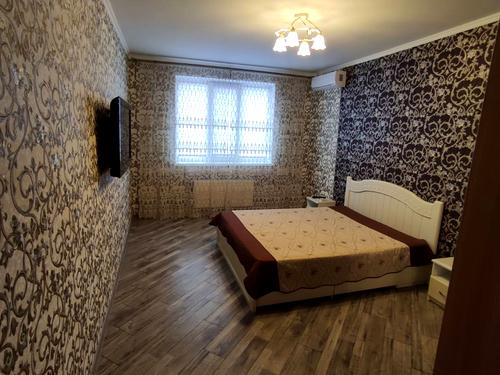 квартира по адресу с. Софиевская борщаговка, Боголюбова ул., 3