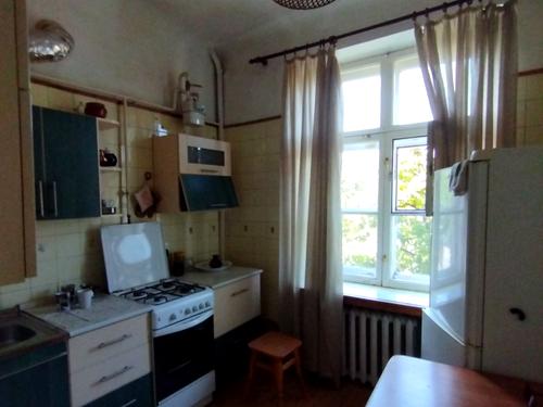 квартира за адресою Дмитра Яворницького просп. (Карла Маркса), 78