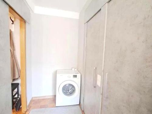 кімната за адресою Оболонський просп., 12