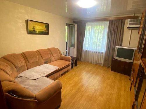 квартира за адресою Менахем-Мендл Шнеєрсона вул. (Мініна), 11