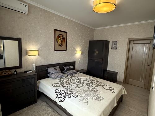 квартира за адресою Київ, Юрія Шумського вул., 5