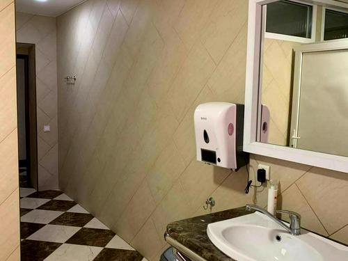 комерційна за адресою Богдана Котика вул., 7