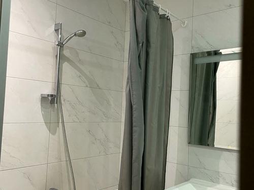 квартира за адресою Сергія Данченка вул., 12