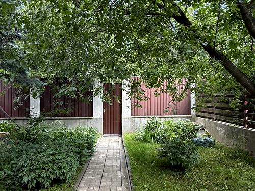дом по адресу Степана Чобану ул. (Василя Алексухіна), 11