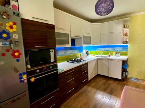 квартира за адресою Теплична вул., 42
