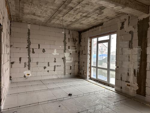 будинок за адресою с. Таценки, Лісова, 1