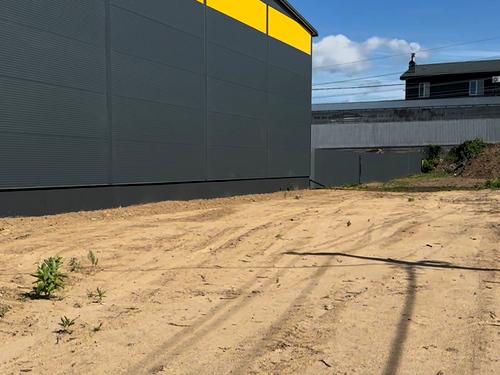 коммерческая по адресу Гетьманська ул., 1