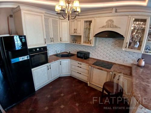 квартира за адресою Регенераторна вул., 4 к17