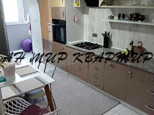 квартира по адресу Героев Сталинграда ул., 100