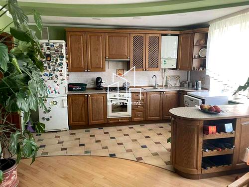 квартира за адресою Роксоляни вул., 43а