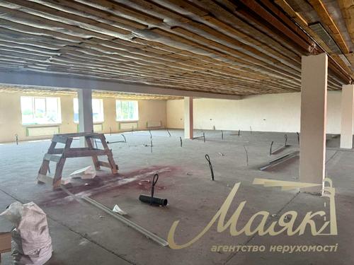 коммерческая по адресу Миколы Бажана просп., 202