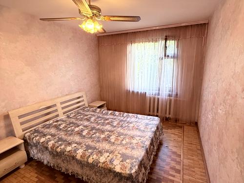 квартира за адресою Академіка Корольова вул., 104