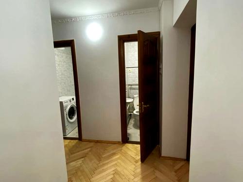квартира за адресою Демнянська вул., 4а