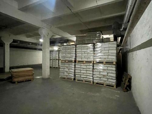 комерційна за адресою Журналістів вул., 7