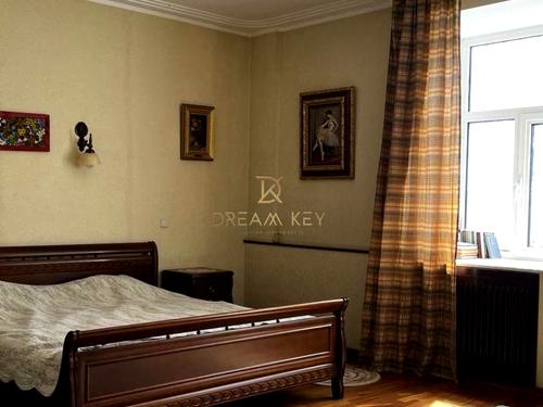 дом по адресу с. Вишенки, Урожайна, 13