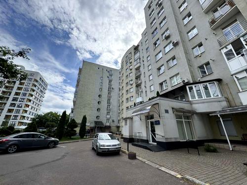 квартира за адресою Академіка Андрія Сахарова вул., 82
