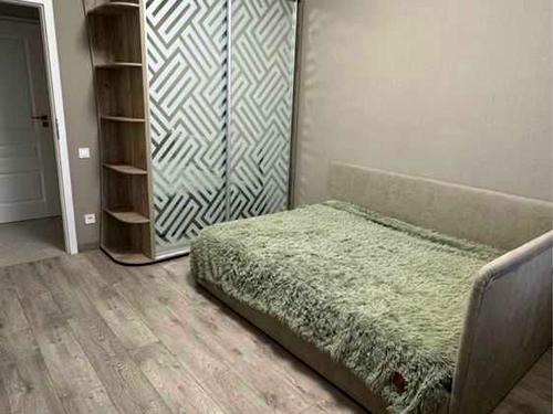 квартира за адресою Костанді вул., 104