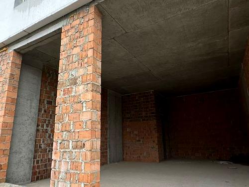 коммерческая по адресу Трускавецкая ул., 4