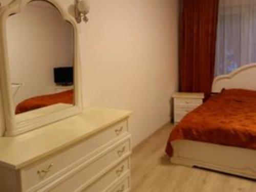 квартира за адресою Світлицького вул., 25