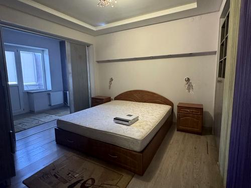 квартира за адресою Академіка Амосова вул., 6