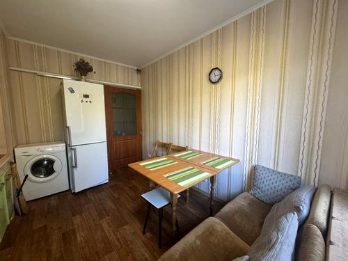 квартира по адресу Героев просп., 21