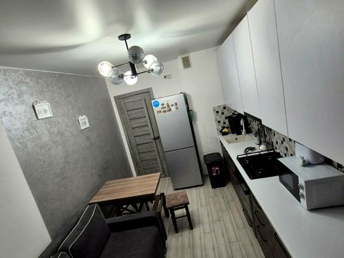 квартира за адресою Хіміків, 28