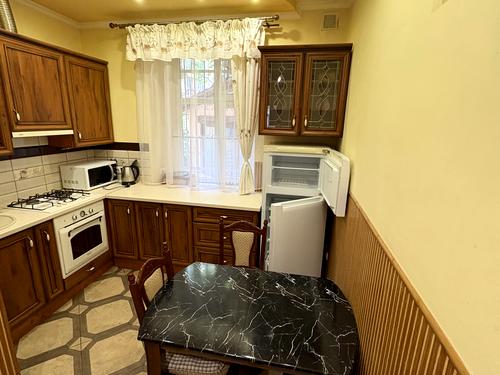 квартира по адресу Ковжуна ул., 4