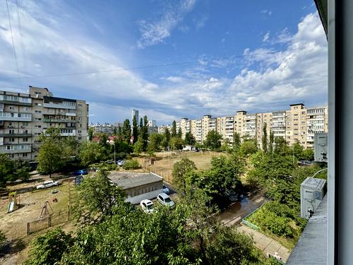 квартира за адресою Павла Тичини просп., 21