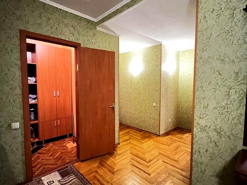квартира за адресою Вадима Благовісного вул. (Нікольська), 56