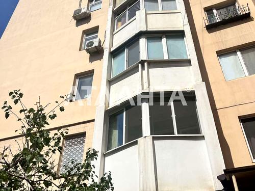 квартира за адресою Добровольского, 63