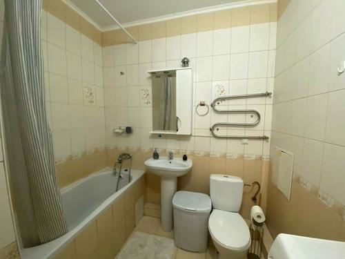 квартира за адресою Сім'ї Кульженків вул. (Петра Дегтяренка), 33