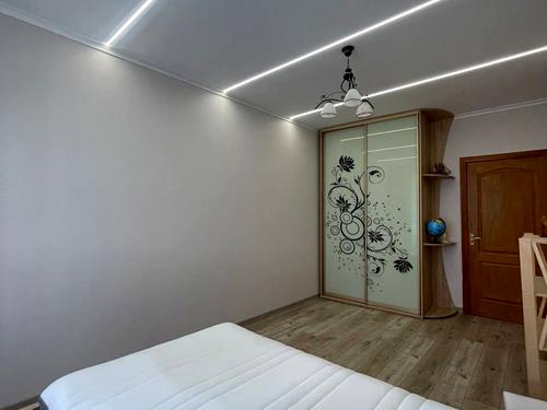 квартира по адресу Черкасская ул., 4