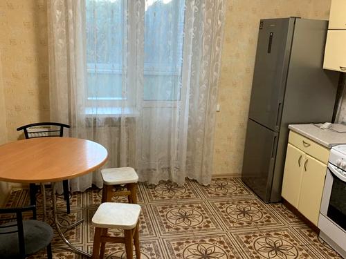 квартира по адресу Салютная ул., 1-Б