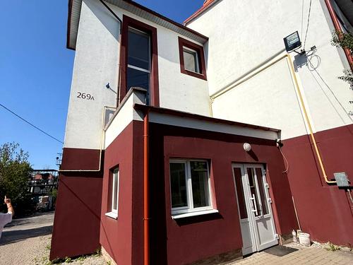 коммерческая по адресу Зеленая ул., 269а