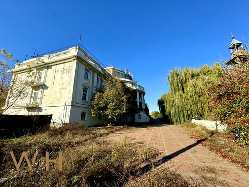 комерційна за адресою Боровкова вул., 92
