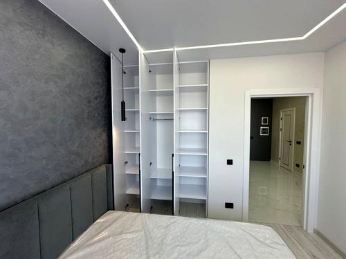 квартира за адресою Височана вул., 18