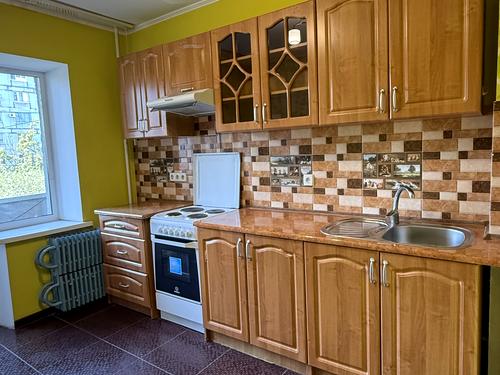 квартира за адресою Космічна вул., 86