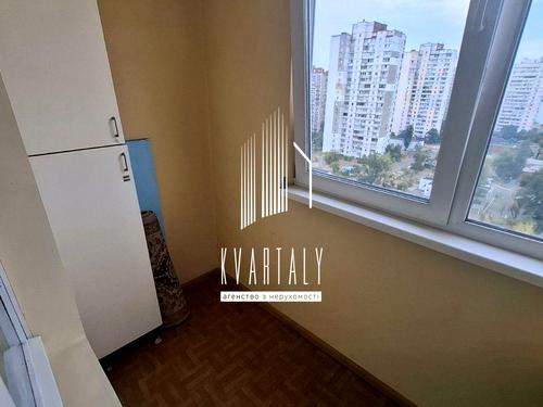 квартира за адресою Київ, Миколи Бажана просп., 28-А