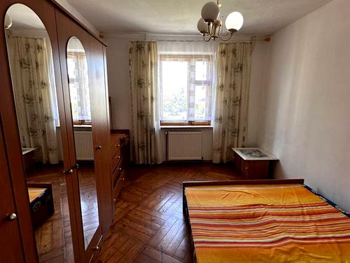 квартира за адресою Пасічна вул., 12а