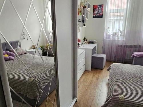 квартира за адресою Олександра Довженка вул., 6